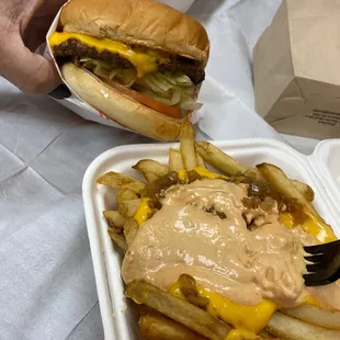 Cali Single Cheeseburger and Cali Style Fries