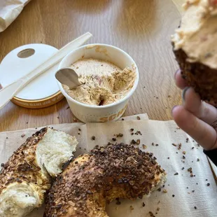 Sun Dried Tomato Schmear