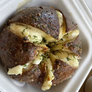 Garlic Cream Cheese Bagel