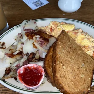 Smoked Salmon Scramble