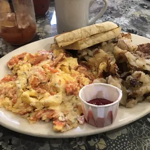 Smoked Salmon Scramble