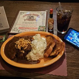 Meatloaf with Garlic Mashed Potatoes, &amp; Texas Toast, &amp; a Diet Coke while watching the Cubs!