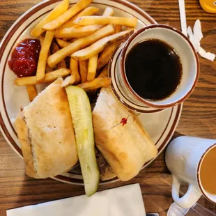 Beef Dip with perfect fries