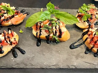 Decanter Wine & Tapas Bar