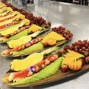 Custom fruit platters for any occasion