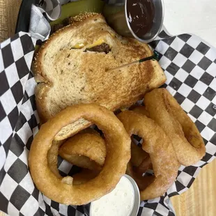 Patty melt and homemade onion rings