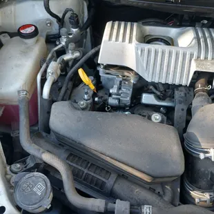 Note the oil on the engine.