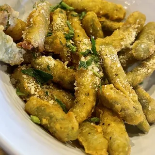 PARMESAN STRING BEANS