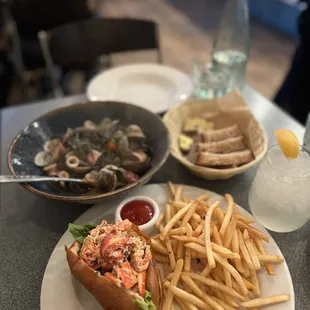 Spaghetti Neri Pasta &amp; Lobster roll w fries