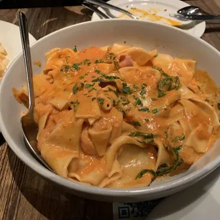 Pappardelle al Salmone