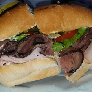 Turkey and roast beef sandwich