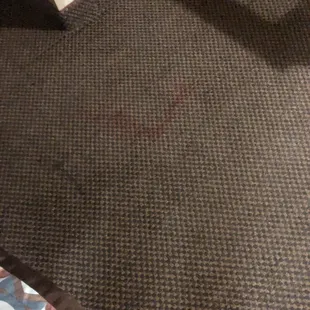 Red marks on the cart and water stains and odor
