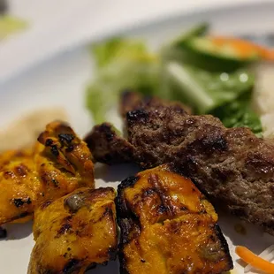 food, chicken wings and fried chicken