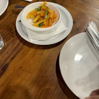 Spicy carrot & dikon pickle