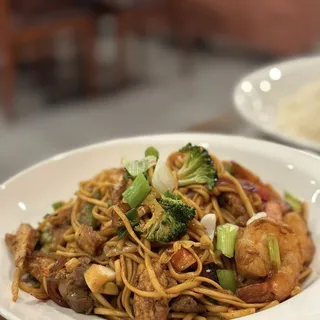 Mixed Chowmein