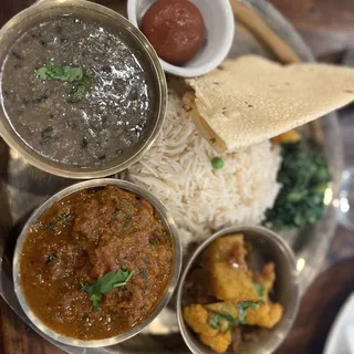 Chicken Helambu Aloo