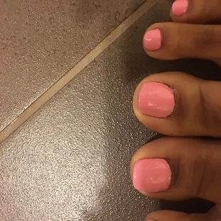 Uneven toes. Polish old and thrown on