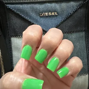 Perfect Bottega green naila