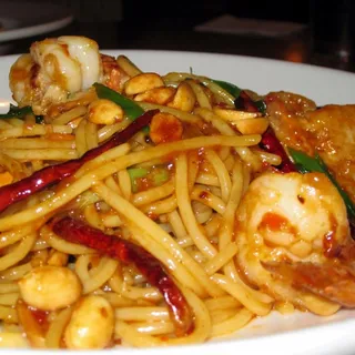 KUNG PAO SPAGHETTI