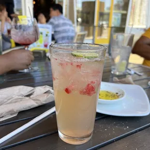 Fresh Strawberry Mango Cooler