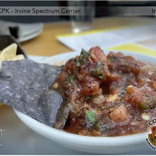 First yelp*view of 2022 - Amazingly m'eh; sold 3 Stars - 'And that was with a $50 gift card. Happy New Year!