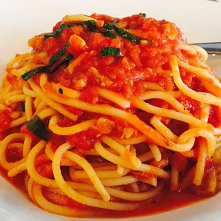 Tomato Basil Spaghetti