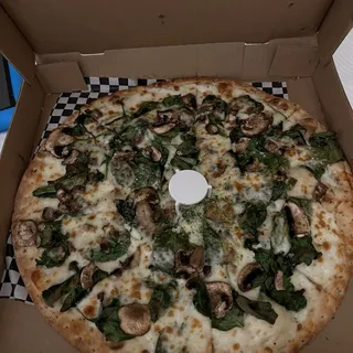 alfredo florentine pizza