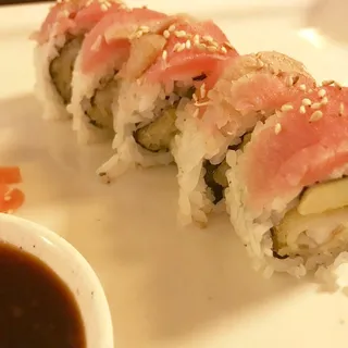 Tataki Tuna Roll
