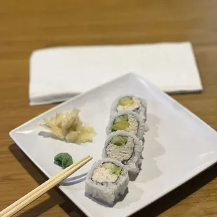 mmmhhm so good california roll soo soo good!