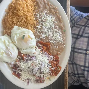 Red chilaquiles
