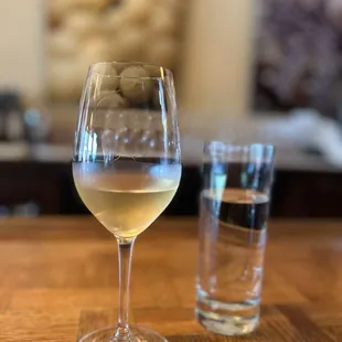 Happy Hour Sauvignon Blanc.