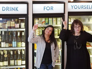 DECANT SF Bottle Shop & Bar