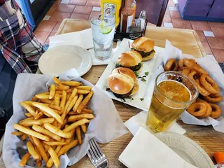 Take 5ive Grille & Bar