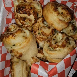 Garlic Knots