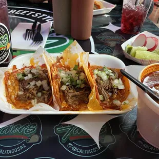 Queso birra tacos