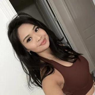 Leeana B.