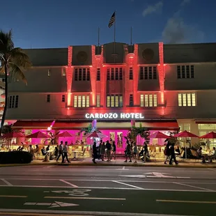 Carbonzo Hotel &amp; Hot new restaurant- Call Me Cuban