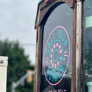 a donut sign