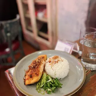 Bian Po Salmon Lunch