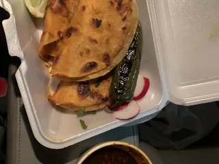 Dos Hermanos Tacos