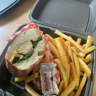 Chicken club po boy combo (I asked no bacon nor ham)