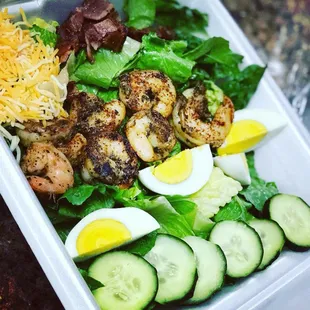 a salad in a plastic container