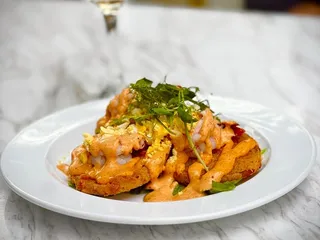 Eliza Restaurant & Bar