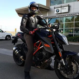 Demo on the 2014 KTM superduke!