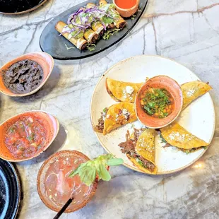 Beef Queso Tacos