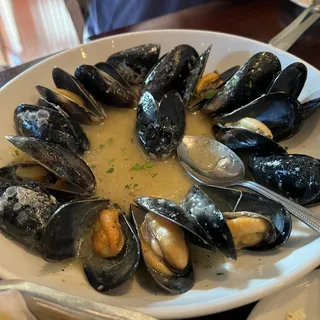 Fresh Mussels