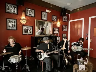 21st Amendment at La Louisiane