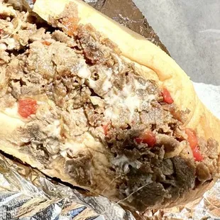 Provolone cheesesteak with red peppers Yumyum