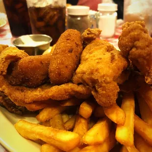 Fried Flounder plate (small) with hush puppies, French fries and baked apples