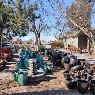 The driveway .. parking is off to the side, lots of space